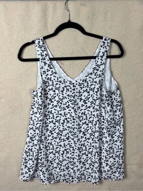 ♻️ Denver Hayes Women’s Large White & Black Floral Sleeveless Blouse V-Neck  NWT
